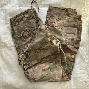 Men’s army pants